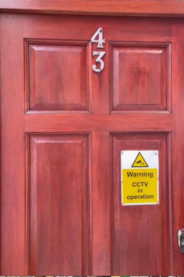 The Electric Vibe Apartment London Ngoại thất bức ảnh