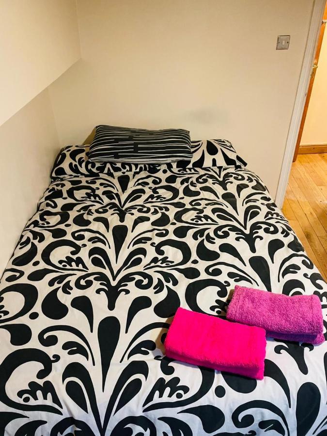 The Electric Vibe Apartment London Ngoại thất bức ảnh